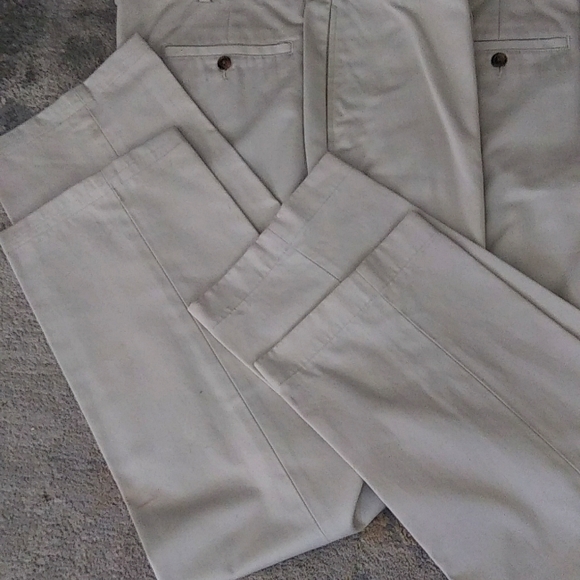 2 PAIRS - KHAKI BROOKS BROTHERS MEN'S CLARK'S STRAIGHT FIT CHINO PANTS,S-37"X32" - Picture 9 of 9